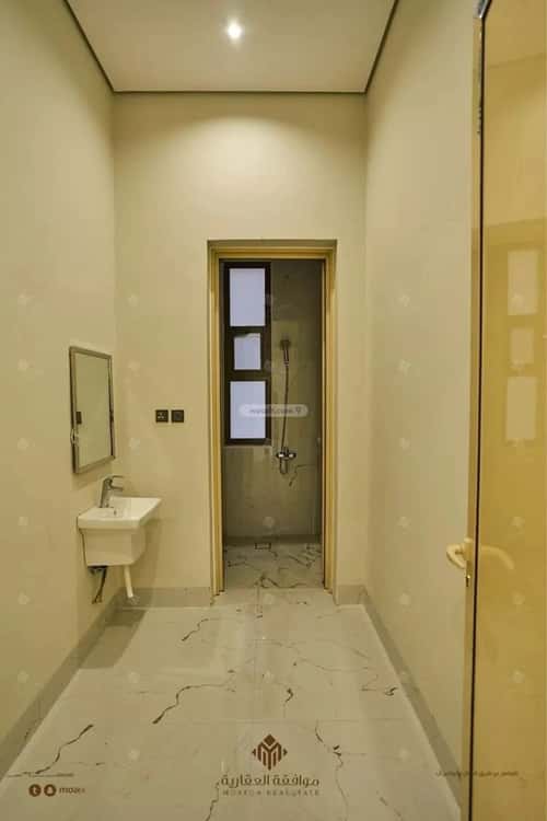 5 bedroom villa in Al Mahdiyyah