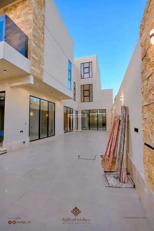 5 bedroom villa in Al Mahdiyyah