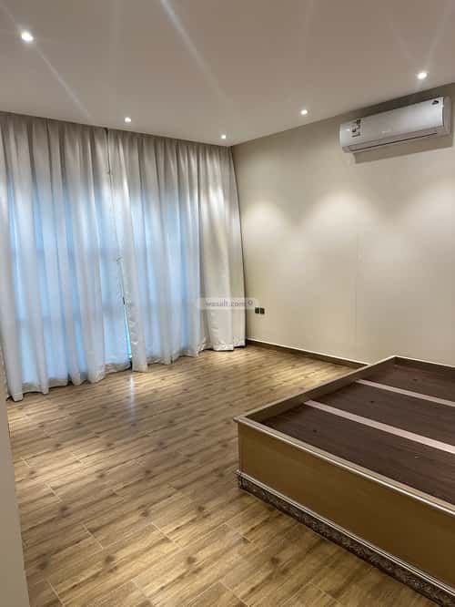 Villa 300 SQM Facing South with 5 Bedrooms Al-Arid, North Riyadh, Riyadh