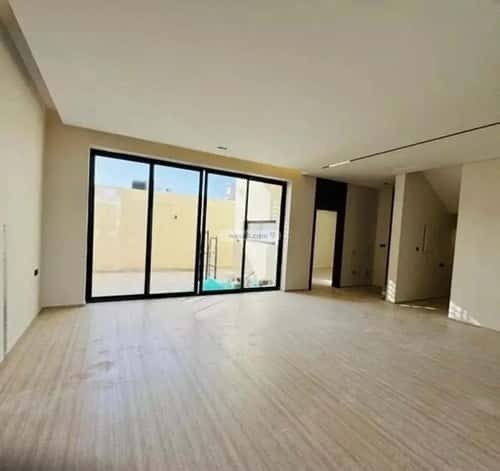 فيلا 250 متر مربع شمالية على شارع 15م النرجس، شمال الرياض، الرياض