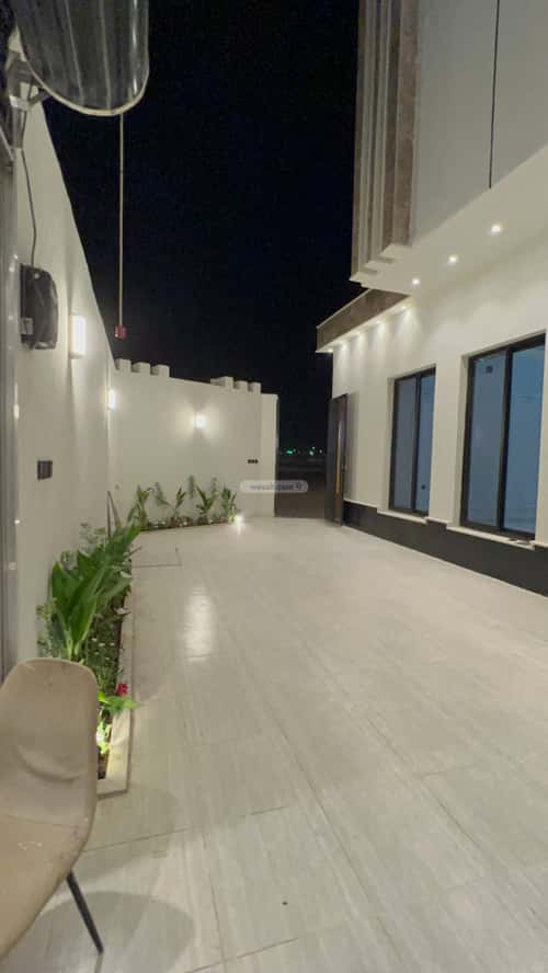 فيلا 205 متر مربع شمالية غربية على شارع 25م الجنادرية، شرق الرياض، الرياض