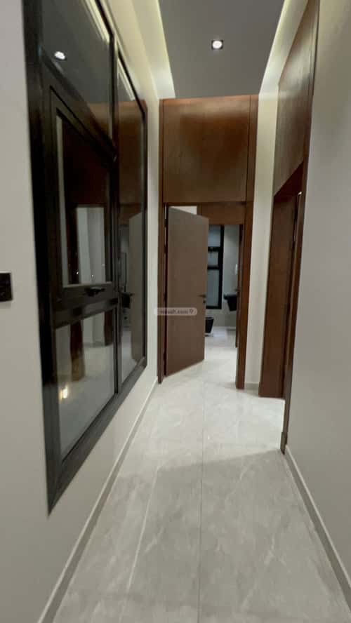 فيلا 205 متر مربع شمالية غربية على شارع 25م الجنادرية، شرق الرياض، الرياض