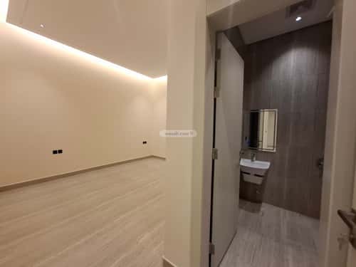 Floor 144 SQM with 5 Bedrooms Al-Muanisiyah, East Riyadh, Riyadh