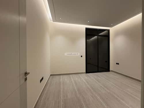 Floor 135 SQM with 5 Bedrooms Al-Muanisiyah, East Riyadh, Riyadh