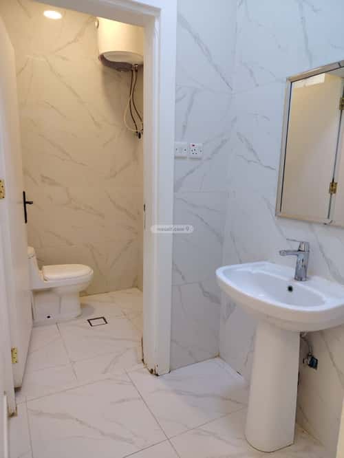 شقة 1850 متر مربع ب 4 غرف المنار، شرق الرياض، الرياض