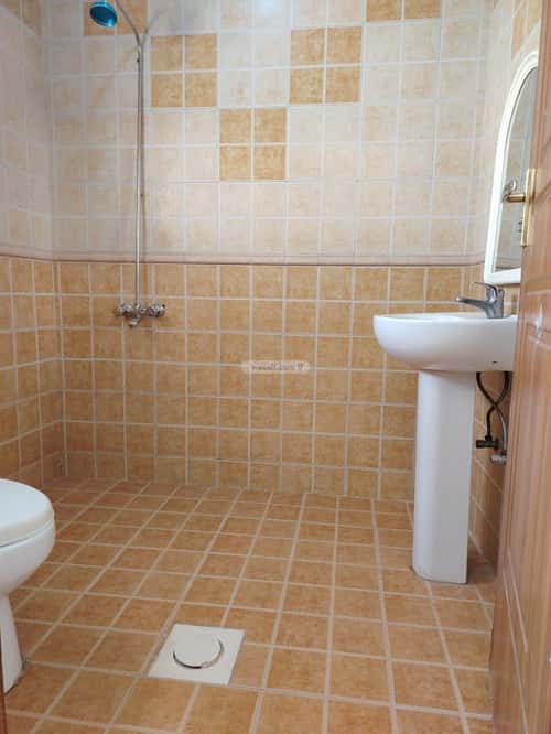 شقة 2130 متر مربع ب 4 غرف المنار، شرق الرياض، الرياض