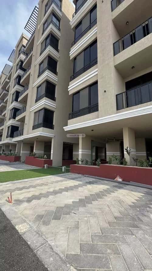 شقة 6 غرف في طيبة