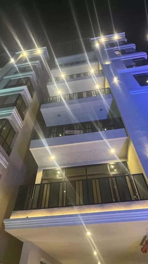 شقة 151 متر مربع ب 6 غرف الشعلة، الدمام