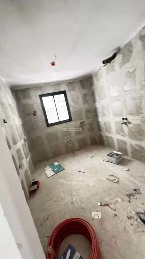 شقة 149 متر مربع ب 5 غرف الفردوس، الدمام