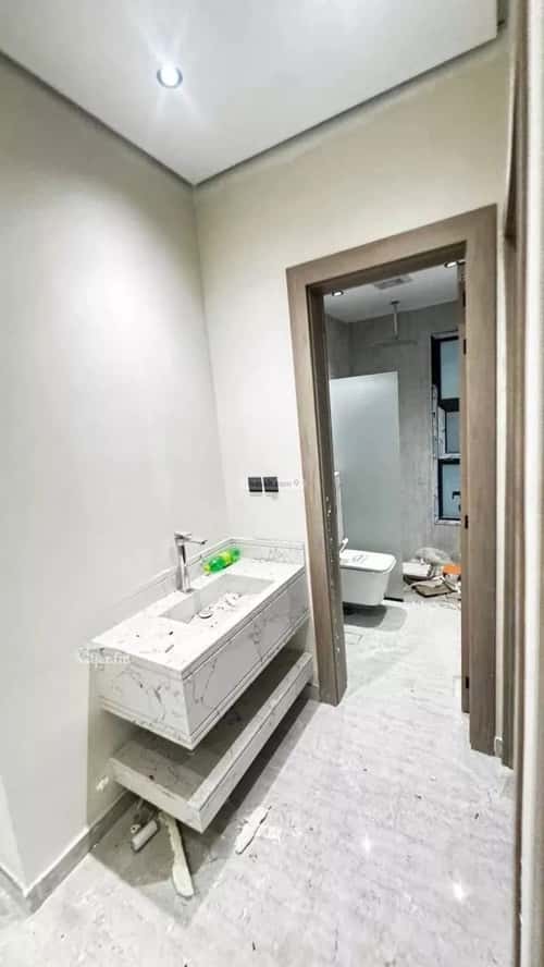 شقة 193 متر مربع ب 5 غرف الشعلة، الدمام