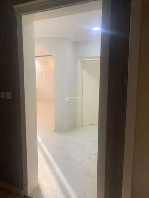 Apartment 221 SQM with 6 Bedrooms Al Shooalah, Aldammam