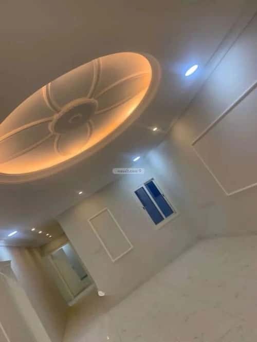 شقة 221 متر مربع ب 6 غرف الشعلة، الدمام