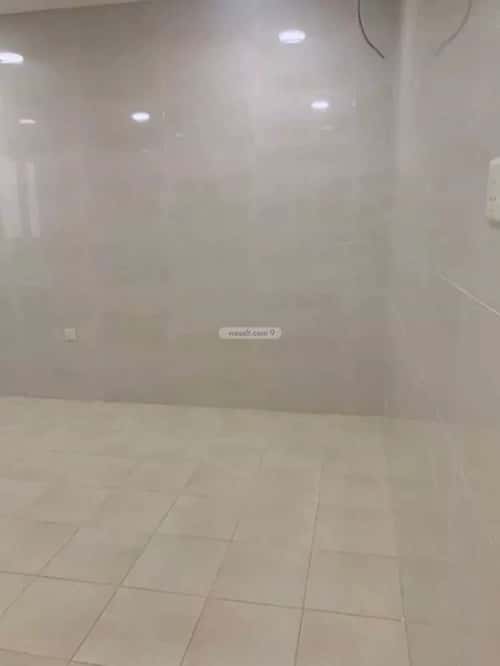 شقة 221 متر مربع ب 6 غرف الشعلة، الدمام