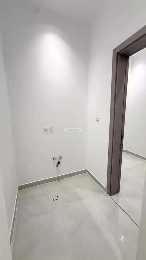 دور 246 متر مربع ب 6 غرف الملك فهد، شمال الرياض، الرياض