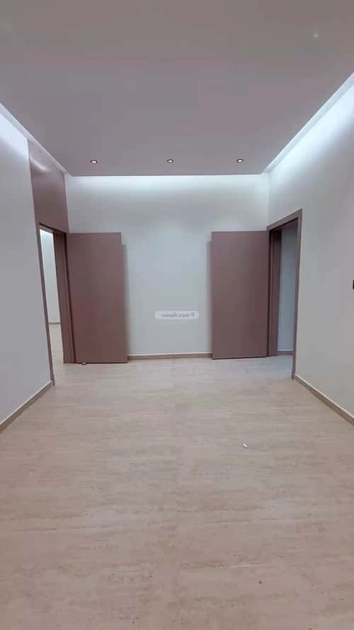 فيلا 400 متر مربع شرقية على شارع 20م العريجاء الأوسط، غرب الرياض، الرياض