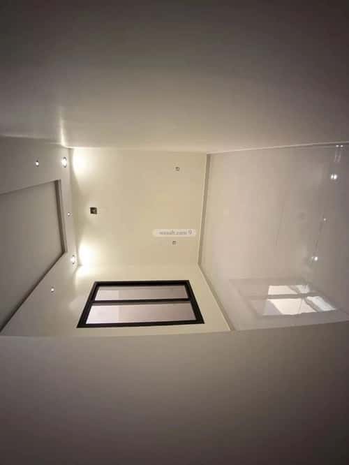 فيلا 385 متر مربع شرقية على شارع 20م ظهرة لبن، غرب الرياض، الرياض