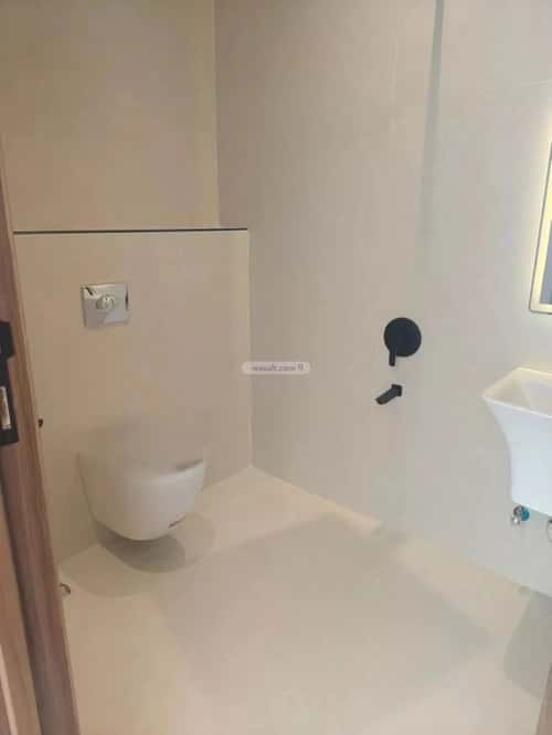 شقة 87 متر مربع بغرفتين الورود، المزاحمية