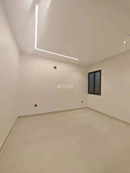 Floor 204 SQM with 3 Bedrooms West Al-Oraija, West Riyadh, Riyadh