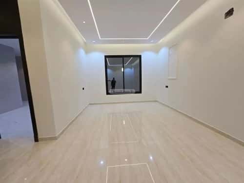 فيلا 290 متر مربع شرقية على شارع 15م العريجاء الأوسط، غرب الرياض، الرياض