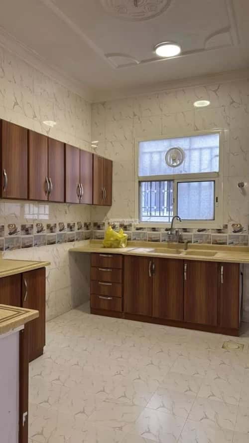 Apartment 450 SQM with 3 Bedrooms Al-Muanisiyah, East Riyadh, Riyadh