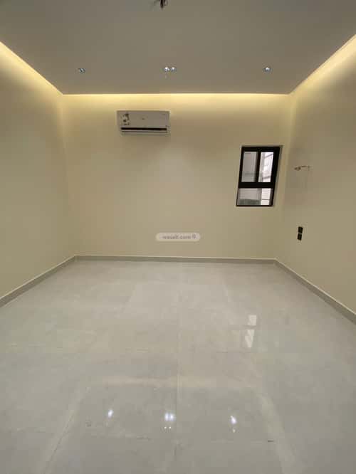 فيلا 300 متر مربع مع شقتين واجهة شرقية الراشدية، مكة المكرمة