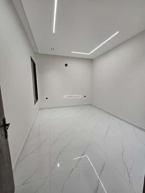 Floor 192 SQM with 5 Bedrooms Al Marjan, East Riyadh, Riyadh