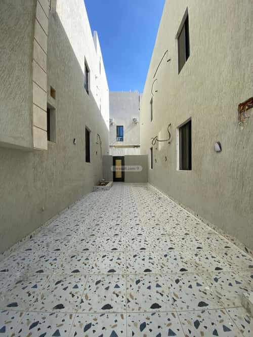 Apartment with 6 Bedrooms Al Akhbar, Alttayif