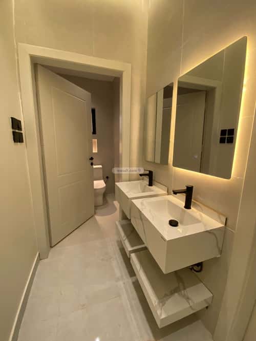 Villa 300 SQM with 2 Apartments Facing East Alrashdia, Makkah Al Mukarramah