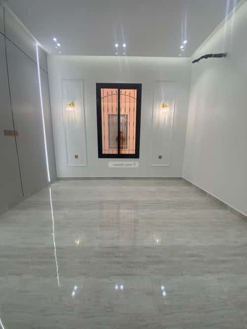 Villa 360 SQM with 3 Apartments Al Rahab, Alttayif