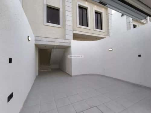 دور 181 متر مربع ب 6 غرف عكاظ، جنوب الرياض، الرياض