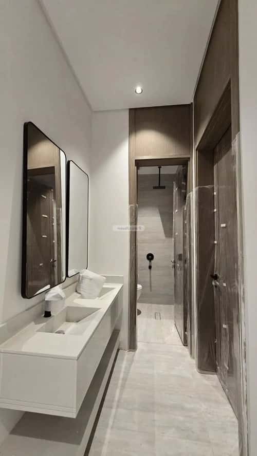 Floor 202 SQM with 5 Bedrooms Az-Zahra, West Riyadh, Riyadh