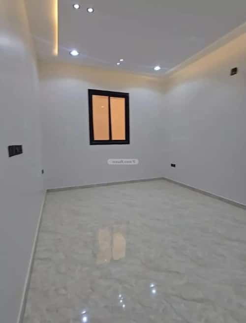 Floor 183 SQM with 3 Bedrooms Al-Awaly, West Riyadh, Riyadh