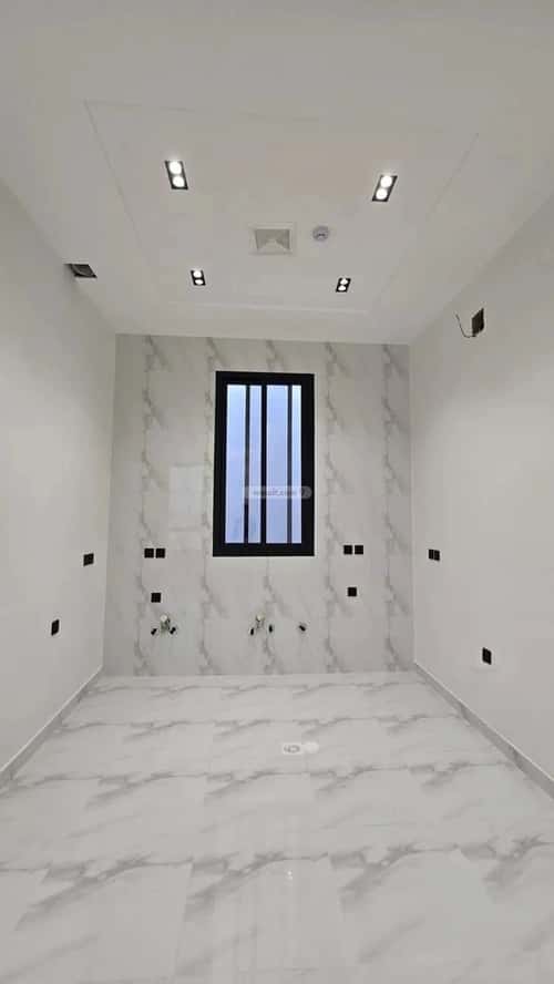 شقة 127 متر مربع ب 3 غرف الزهرة، غرب الرياض، الرياض