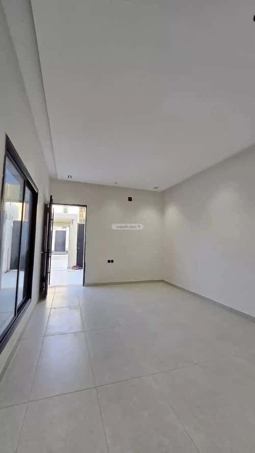Floor 231 SQM with 6 Bedrooms Okaz, South Riyadh, Riyadh