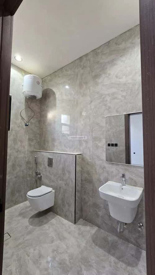 دور 231 متر مربع ب 6 غرف عكاظ، جنوب الرياض، الرياض