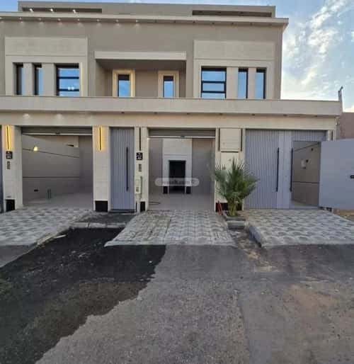 Floor 229 SQM with 5 Bedrooms Al-Awaly, West Riyadh, Riyadh