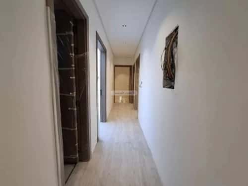 4 bedroom floor in Al Zahrah