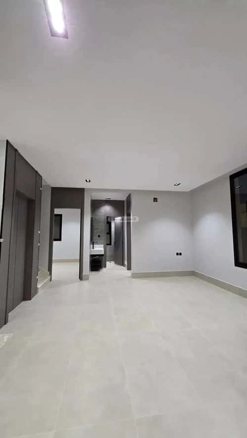 فيلا 200 متر مربع جنوبية على شارع 15م العريجاء الغربي، غرب الرياض، الرياض