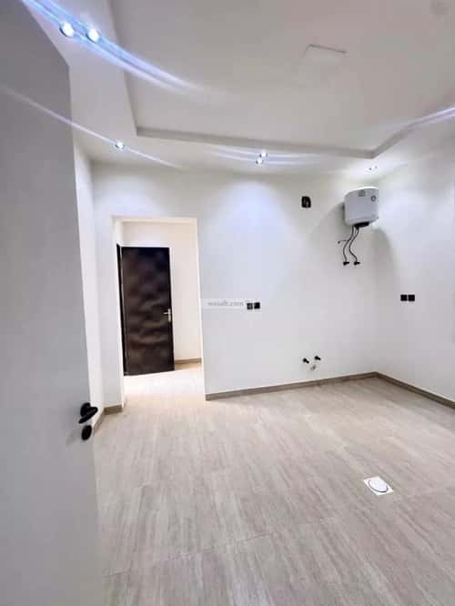 فيلا 300 متر مربع شرقية على شارع 20م ضاحية نمار، غرب الرياض، الرياض