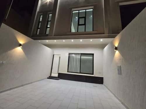 فيلا 285 متر مربع جنوبية على شارع 15م عكاظ، جنوب الرياض، الرياض