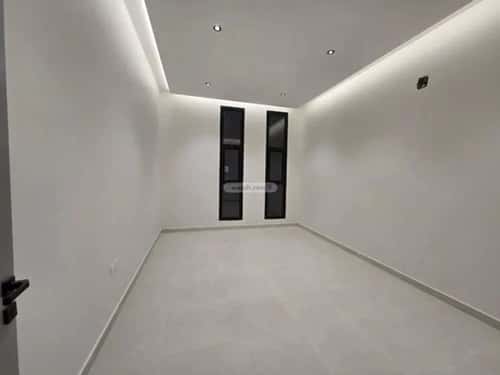 فيلا 285 متر مربع جنوبية على شارع 15م عكاظ، جنوب الرياض، الرياض