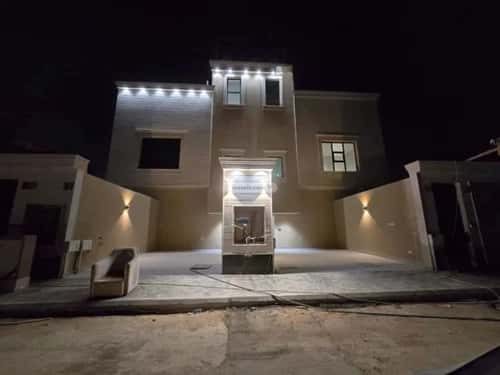 Floor 219 SQM with 4 Bedrooms Okaz, South Riyadh, Riyadh