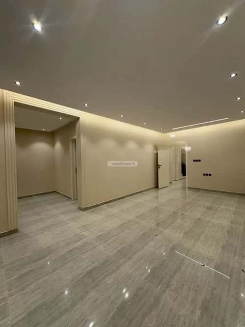 فيلا 200 متر مربع شرقية على شارع 15م العريجاء الغربي، غرب الرياض، الرياض