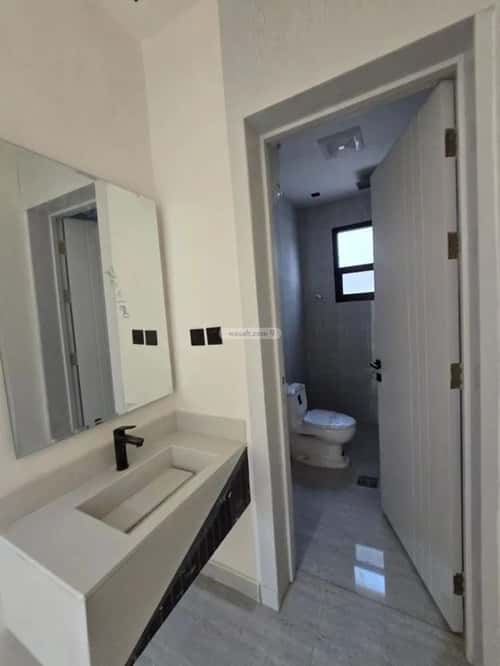 دور 220 متر مربع ب 5 غرف بدر، جنوب الرياض، الرياض