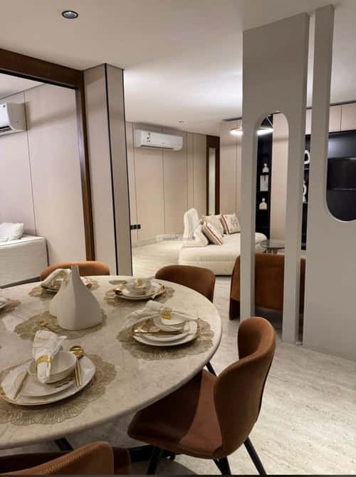 شقة 250 متر مربع ب 5 غرف الشعلة، الدمام