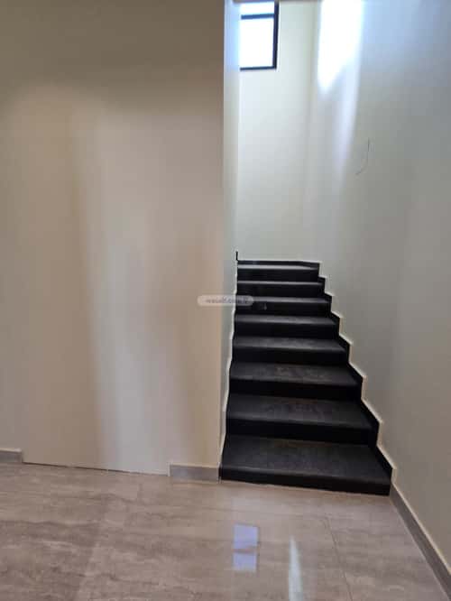 شقة 105 متر مربع ب 5 غرف المرجان، شرق الرياض، الرياض