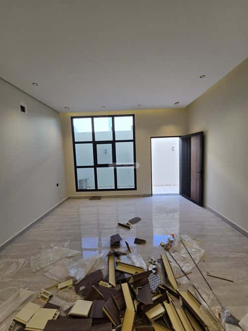 Floor with 6 Bedrooms Al Marjan, East Riyadh, Riyadh