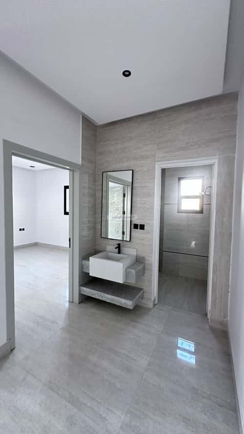 Floor 400 SQM with 4 Bedrooms Twaeeq, West Riyadh, Riyadh