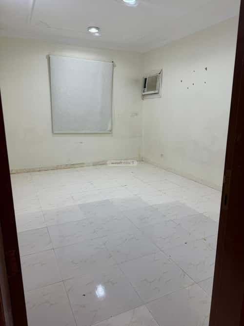 Apartment 400 SQM with 3 Bedrooms Dahrat Laban, West Riyadh, Riyadh
