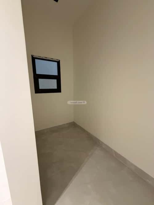 فيلا 360 متر مربع جنوبية على شارع 20م المهدية، غرب الرياض، الرياض